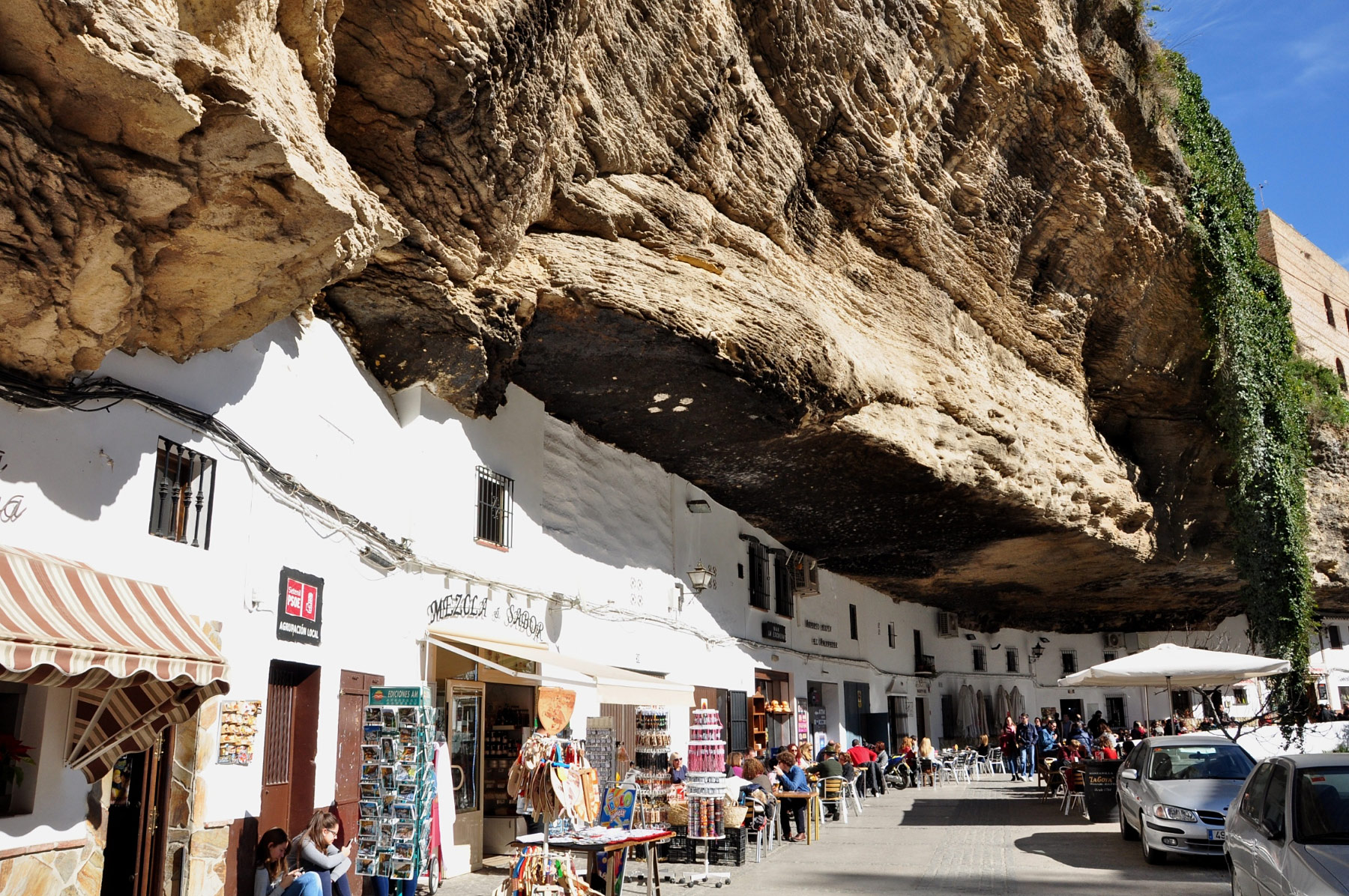 Setenil de las Bodegas